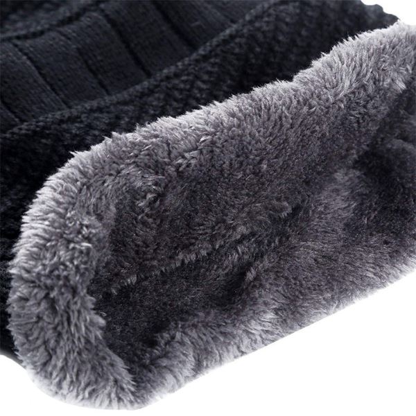 gorro e touca,
gorro e cachecol,
gorro,
touca
cachecol,
touca masculina